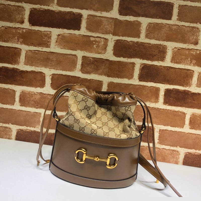 G*u*i bucket bags